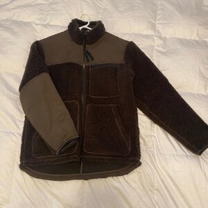 Filson Sherpa Fleece Jacket in Root (chocolate brown)
